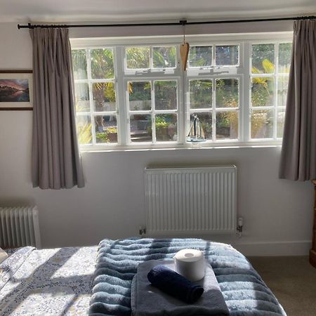Guest Suite At 31 Little England Milborne Saint Andrew Екстер'єр фото