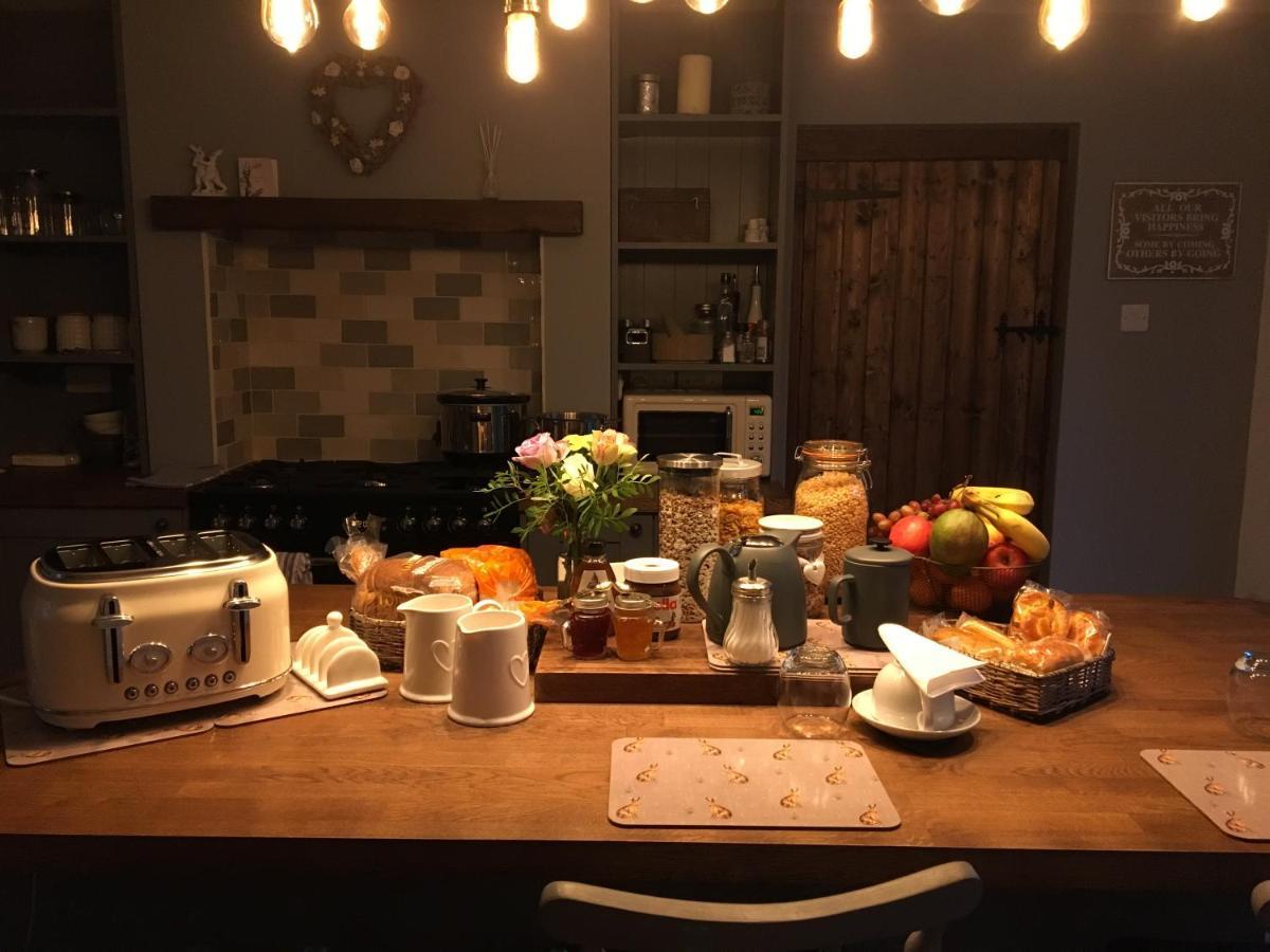 Guest Suite At 31 Little England Milborne Saint Andrew Екстер'єр фото
